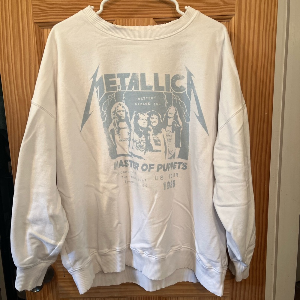 American Eagle Outfitters White Metallica Graphic Crewneck Sweatshirt